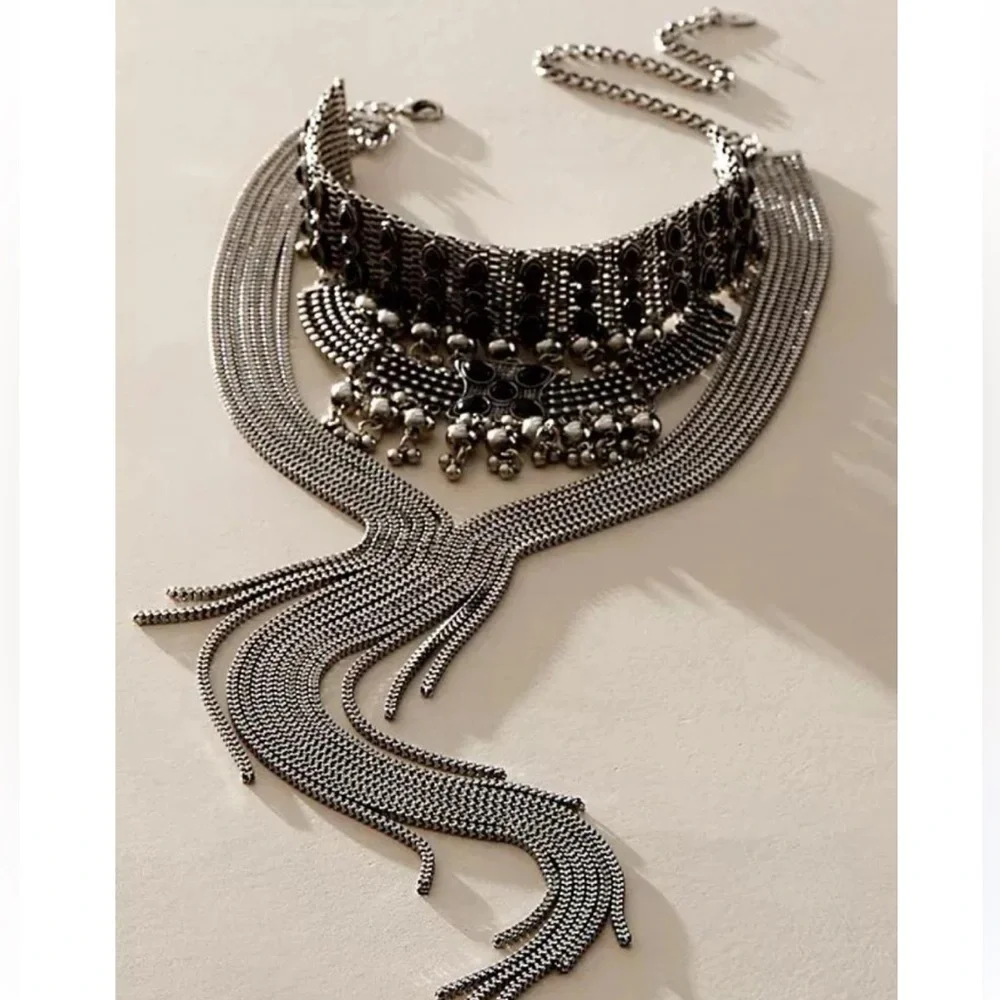 Sadie Necklace
NWT
Free People
Color - Silver - Picture 5 of 8